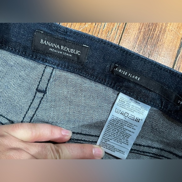 Banana Republic Dark Indigo Flare Jeans - Picture 10 of 12
